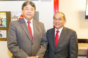 Sr. Olavo Mitsuo Kimura, do Bradesco, e sr. José Kanashiro, da Acesa